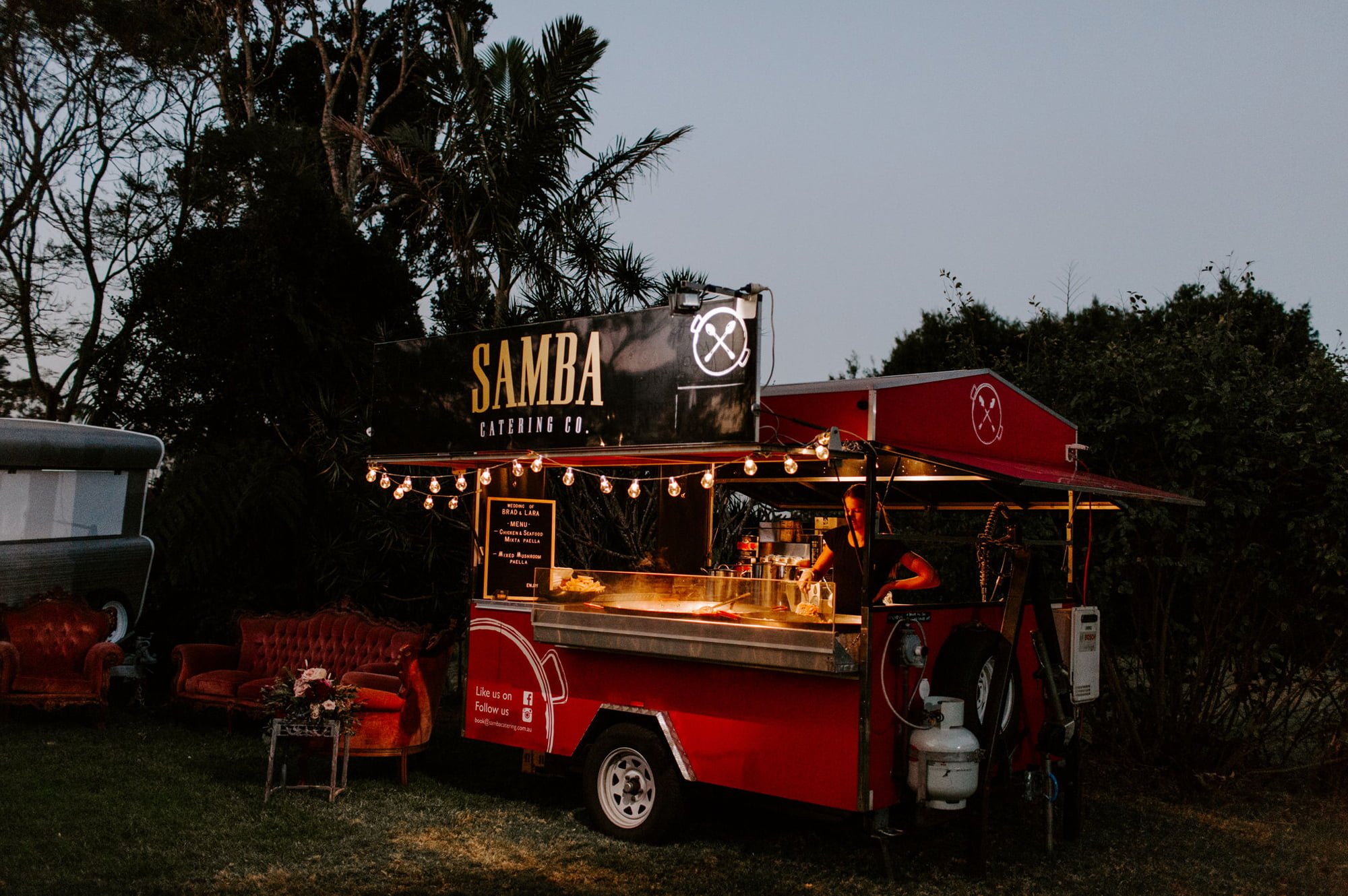 TOP 15 MOBILE FOOD & DRINK TRUCKS Hello May